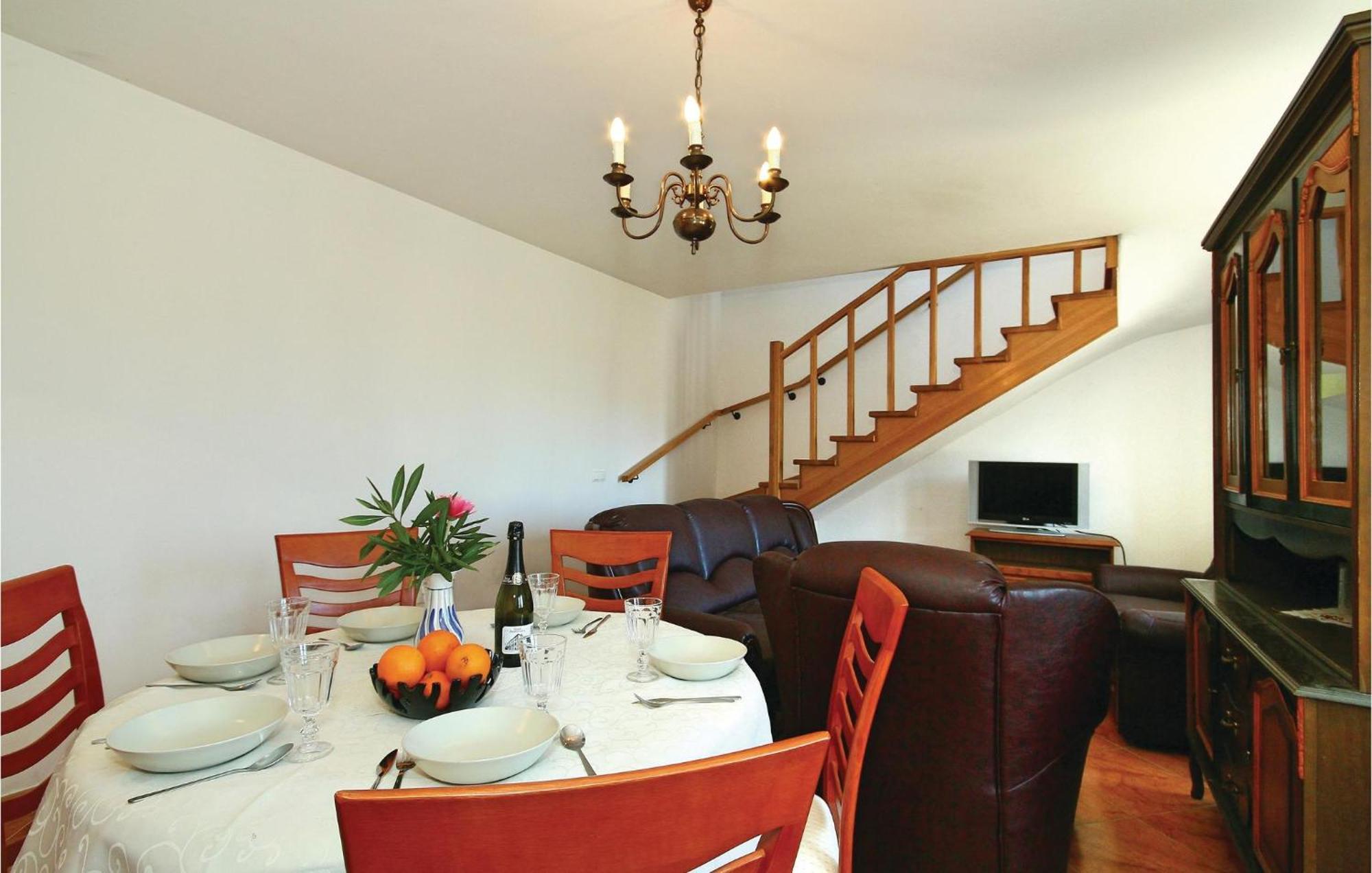 Pet Friendly Home In Ritosin Brig With Wifi Vranići Εξωτερικό φωτογραφία